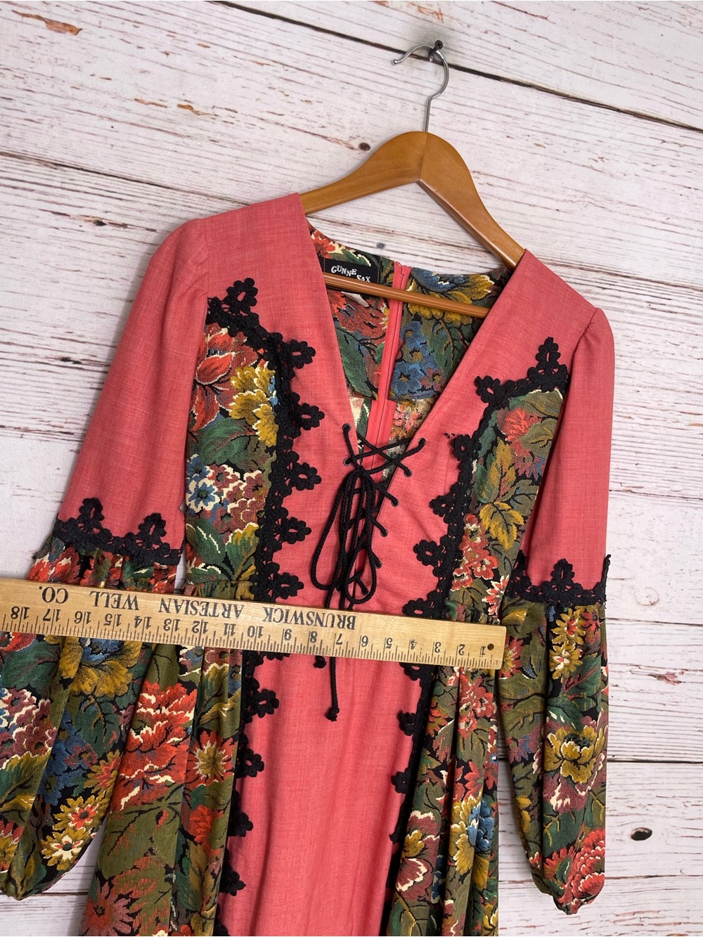Gunne Sax vintage 1969 black label renaissance revival tapestry dress - Picture 15 of 15